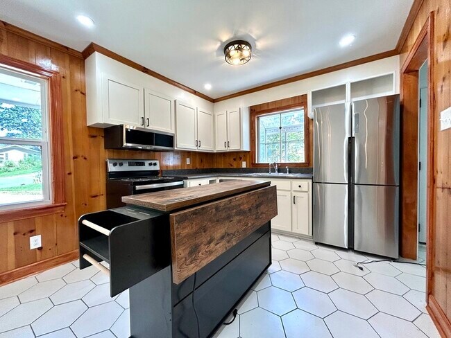 Building Photo - 4310 Woodgreen Terrace