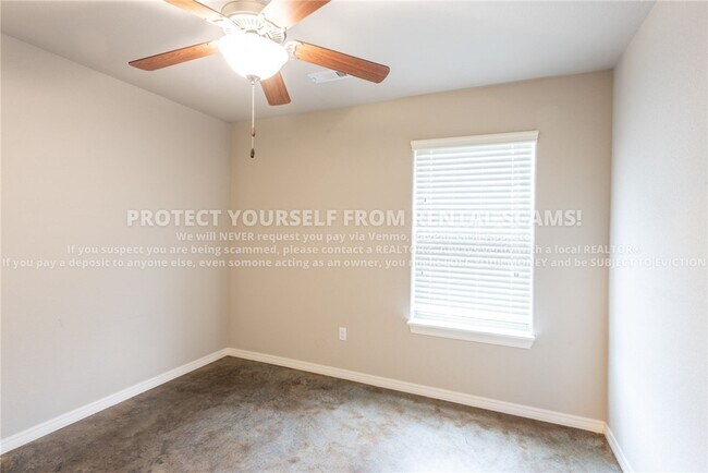 Building Photo - 3532 W Foxtail Lily Ln