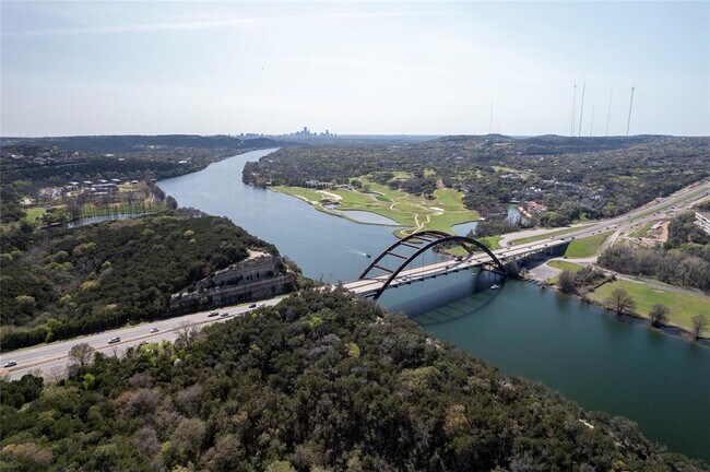 Building Photo - 6000-16 Shepherd Mountain Cove