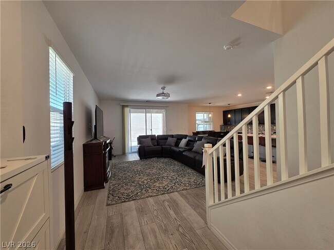 Building Photo - 2990 Overlook Brk St
