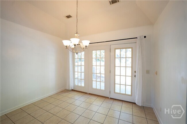 Building Photo - 28 Dunnoman Dr