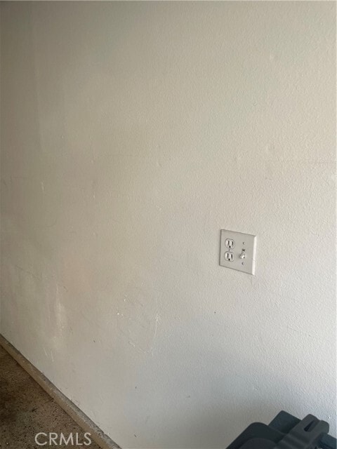 Building Photo - 30902 Club House Dr