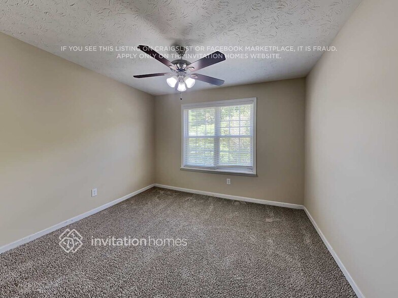 Building Photo - 4416 Glen Heights Trail SW