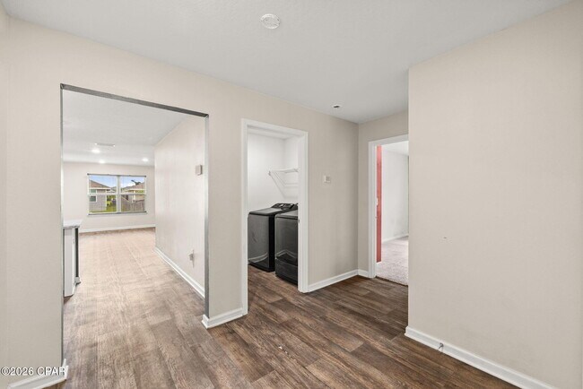 Building Photo - 7292 Ellie B Dr
