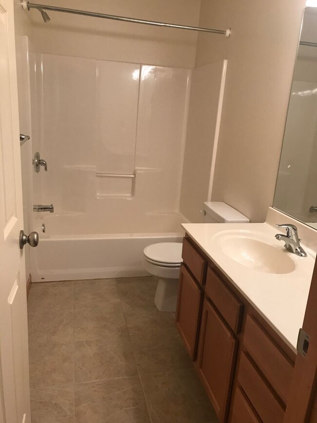 Building Photo - 5520 Hunley Ct