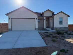 Building Photo - 146 Sunview Dr