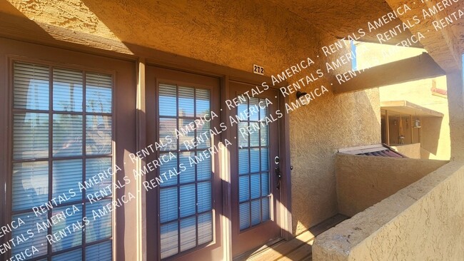 Building Photo - 4901 S Calle Los Cerros Dr