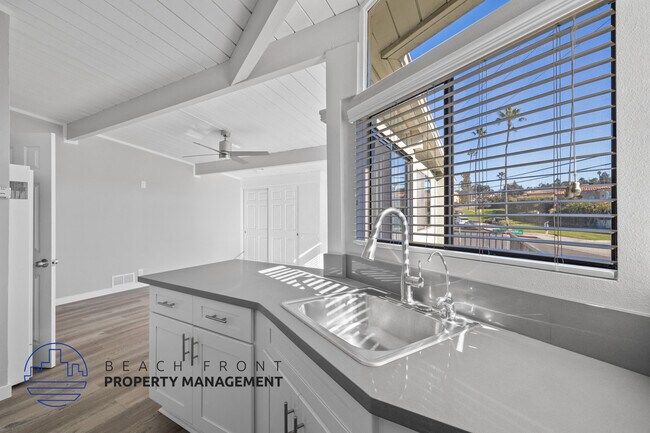 Building Photo - 115-125 Via Riviera & 1...