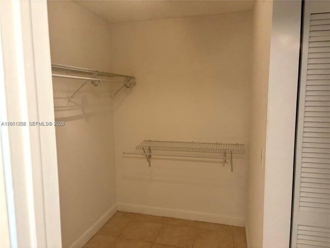 Building Photo - 8500 SW 109th Ave