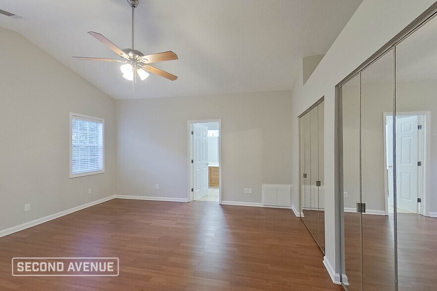 Building Photo - 3703 Windy Hill Dr SE