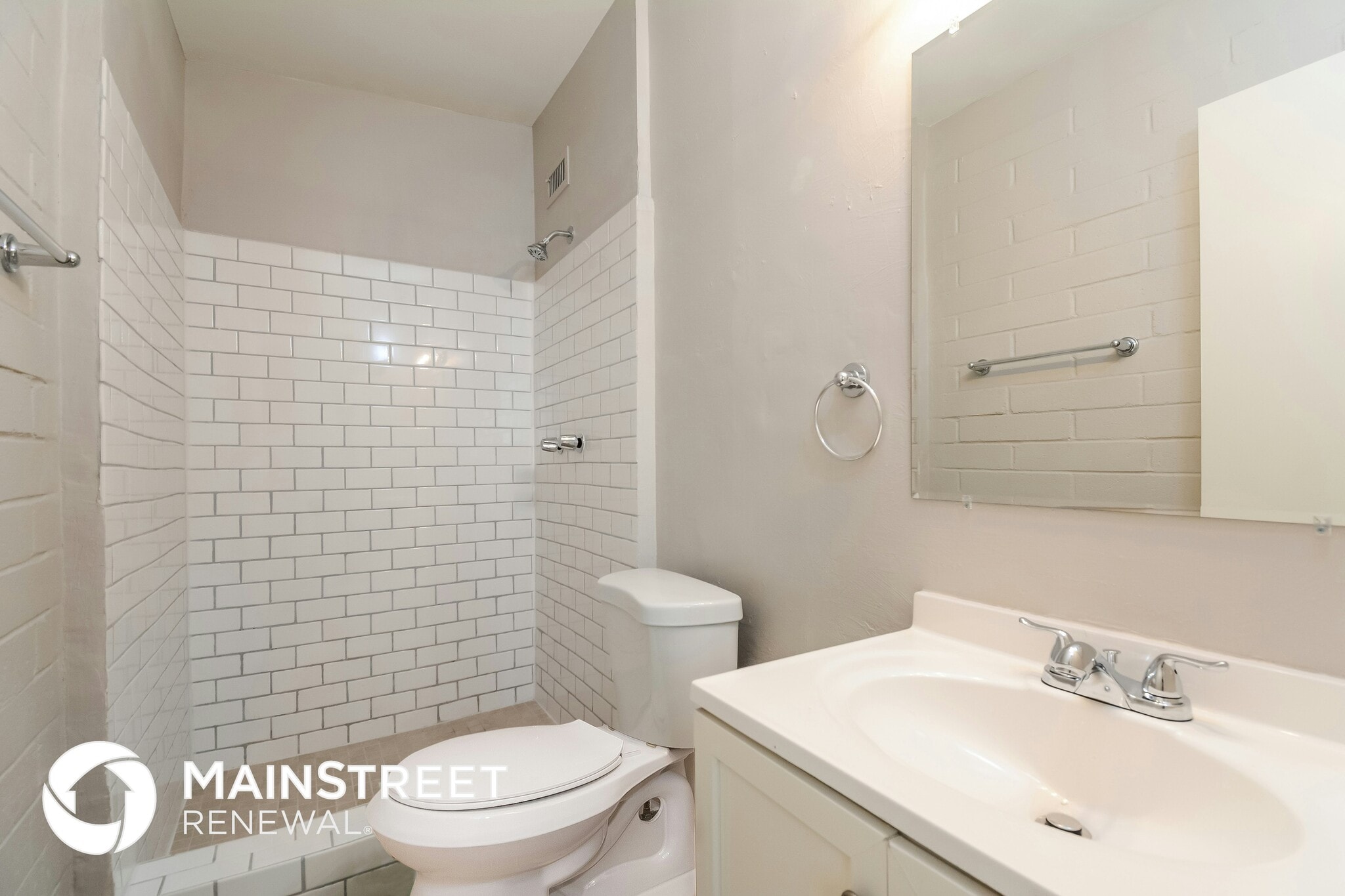Building Photo - 7530 E Poinciana Dr