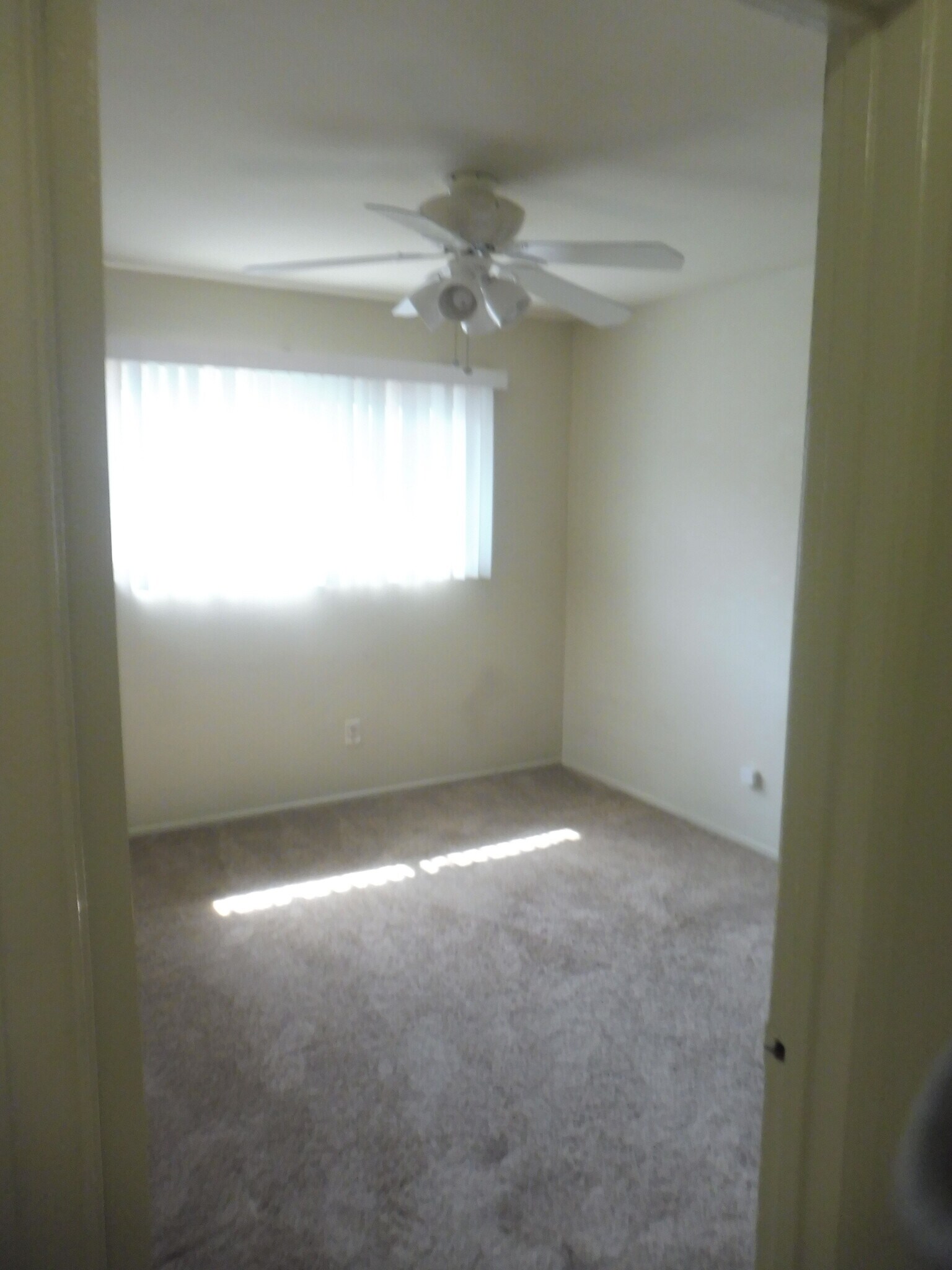 Building Photo - 2613 Andover Ave