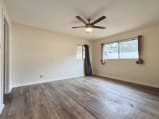 Building Photo - 2886 Liholani St