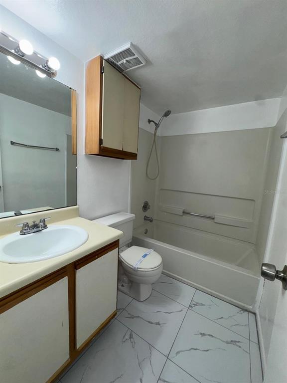 Building Photo - 637 Buoy Ln