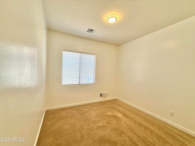 Building Photo - 12816 W Vista Paseo Dr
