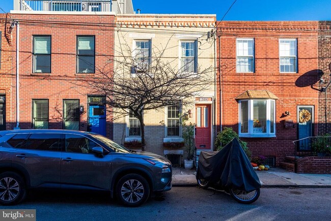 Building Photo - 1329 S Clarion St