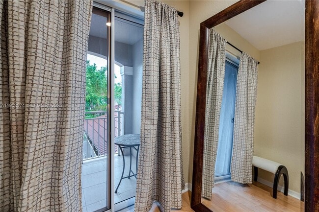 Building Photo - 1275 Yellowheart Way