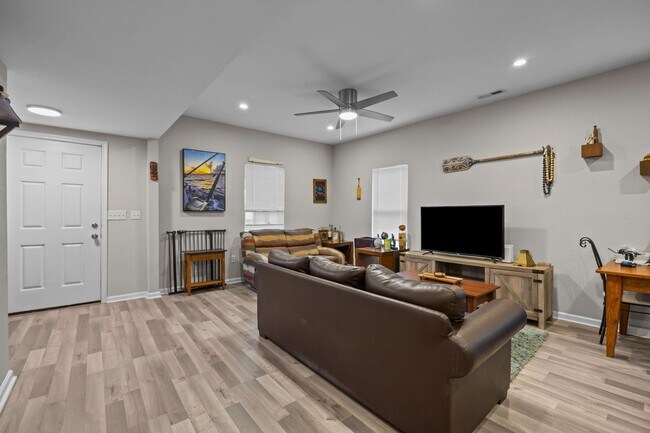 Building Photo - For Rent in Norfolk – Spacious 4 Bedroom Home!