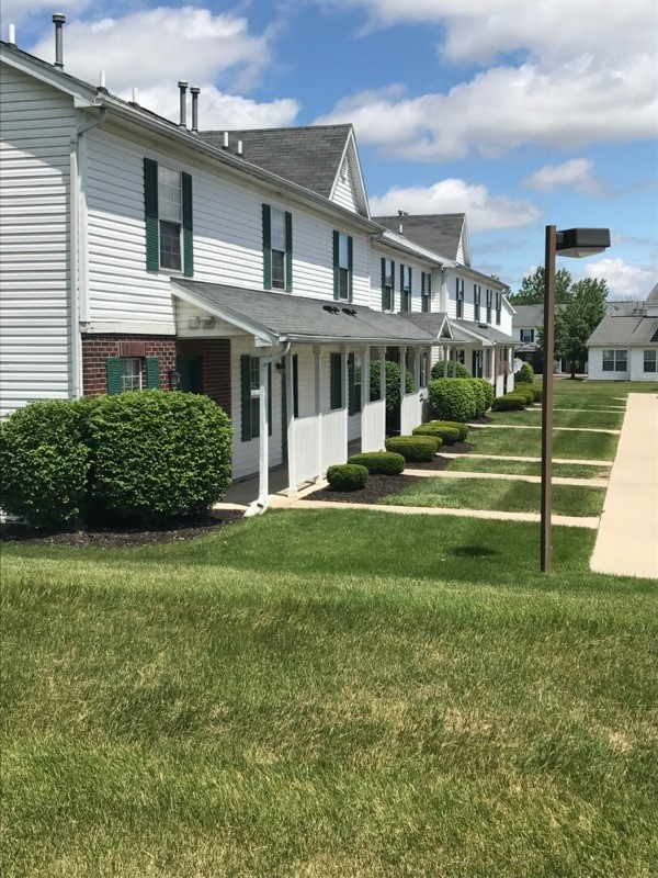 Primary Photo - Anchor Bay Townhomes