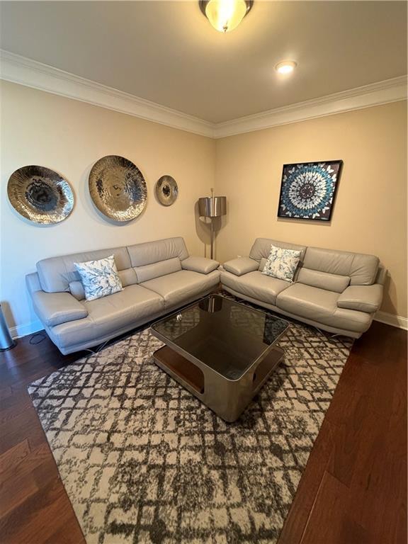 Building Photo - 970 Reserve Point Pl