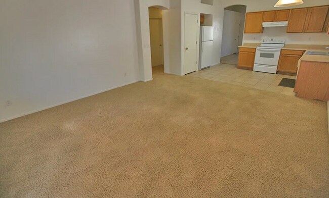 Building Photo - 14933 W Caribbean Ln