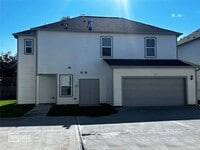 Building Photo - 120 Pecan Ln