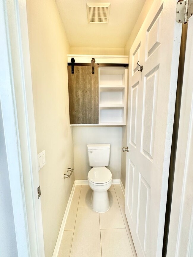 Building Photo - Wonderful Single-Story Home on Spacious Corner Lot with Privately Fenced Yard Space & Attached-Tw...