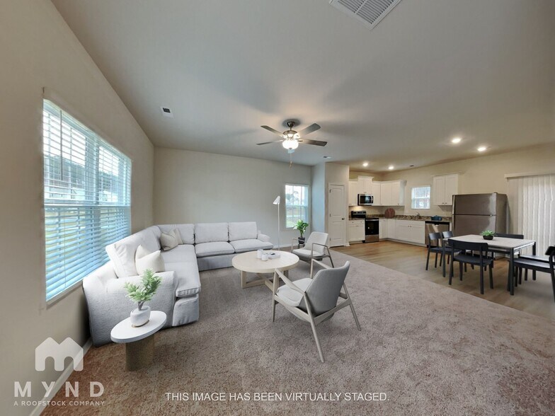 Building Photo - 279 Ivy Bank Dr