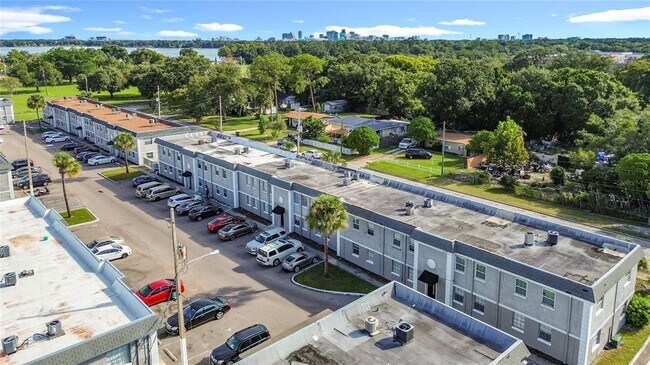Building Photo - 2753 L B McLeod Rd