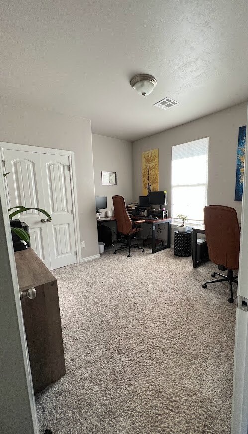 Building Photo - 13682 Cornwallis Dr