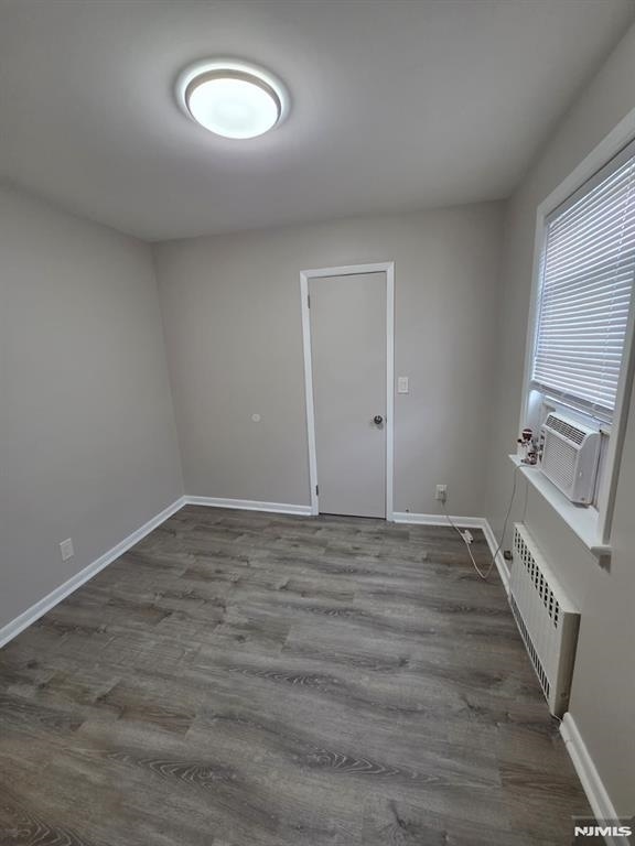 Building Photo - 166 Carmita Ave