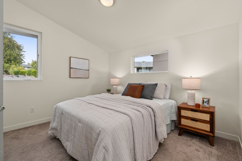 Building Photo - 12672 60th Ave S