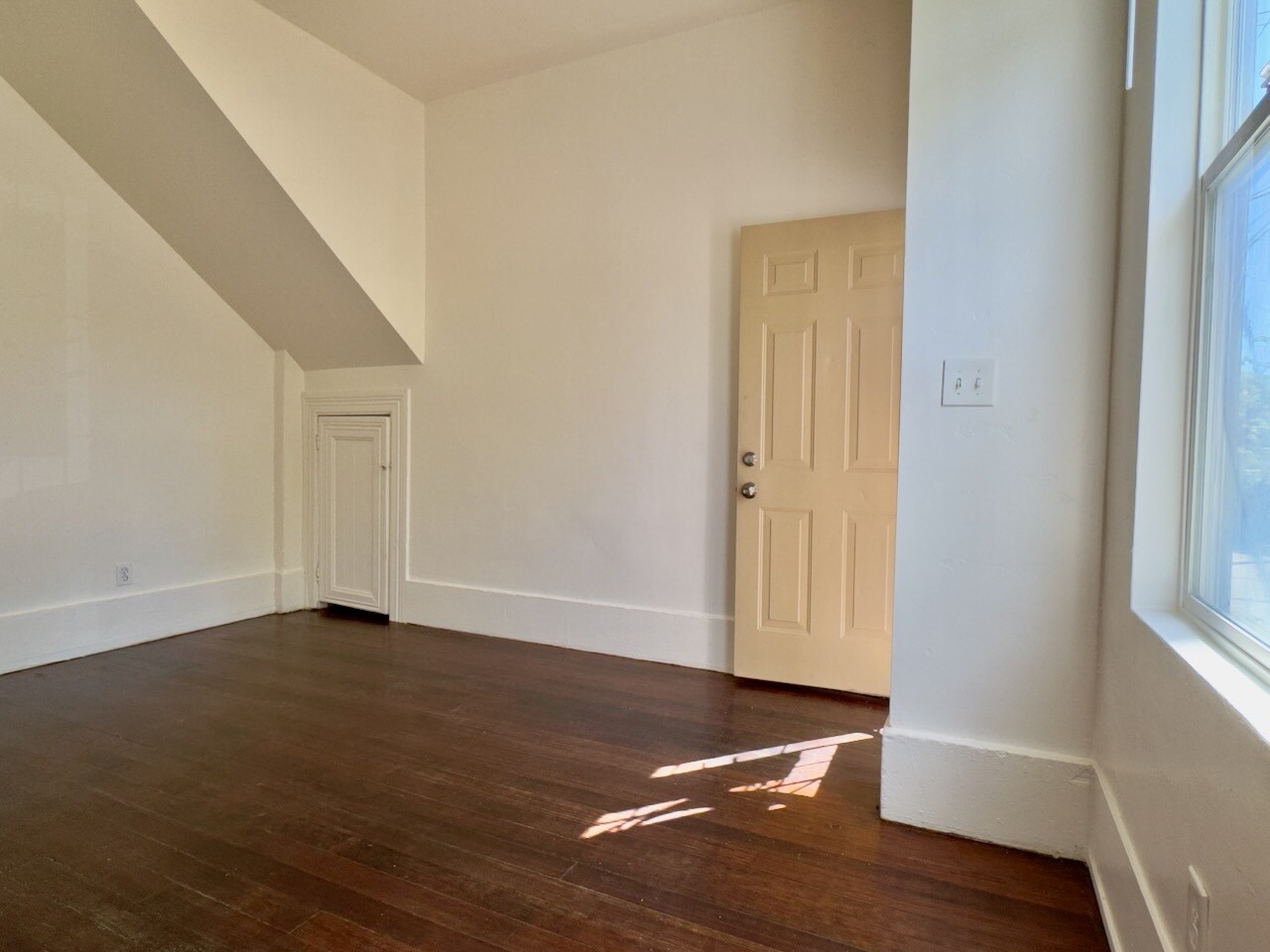Building Photo - 1690 12th St
