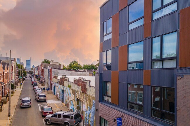 Building Photo - 1841 N Gratz St