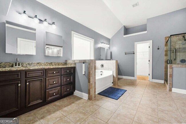 Building Photo - 149 Clubhouse Crossing