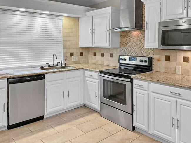 Building Photo - 3 Bedroom Arlington Tx Available 07/25/2025
