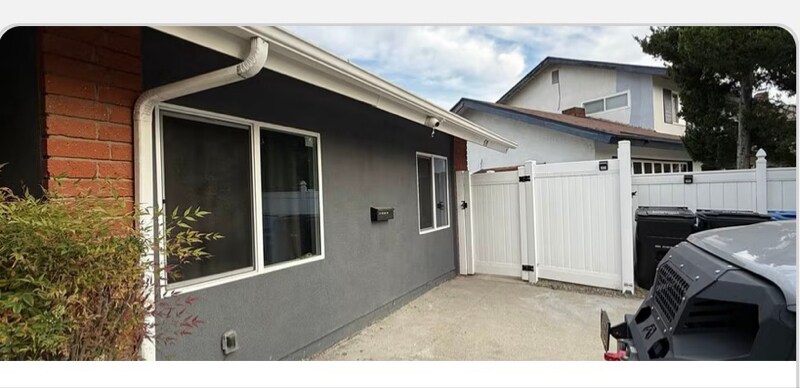 Primary Photo - 476 Reims St