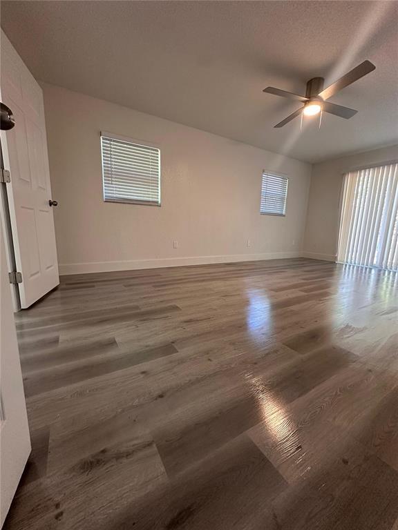 Building Photo - 40 Willow Run