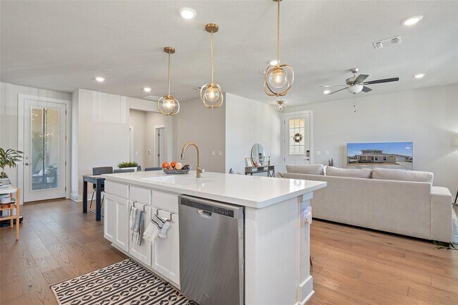 Building Photo - 8419 Laughlin Ln