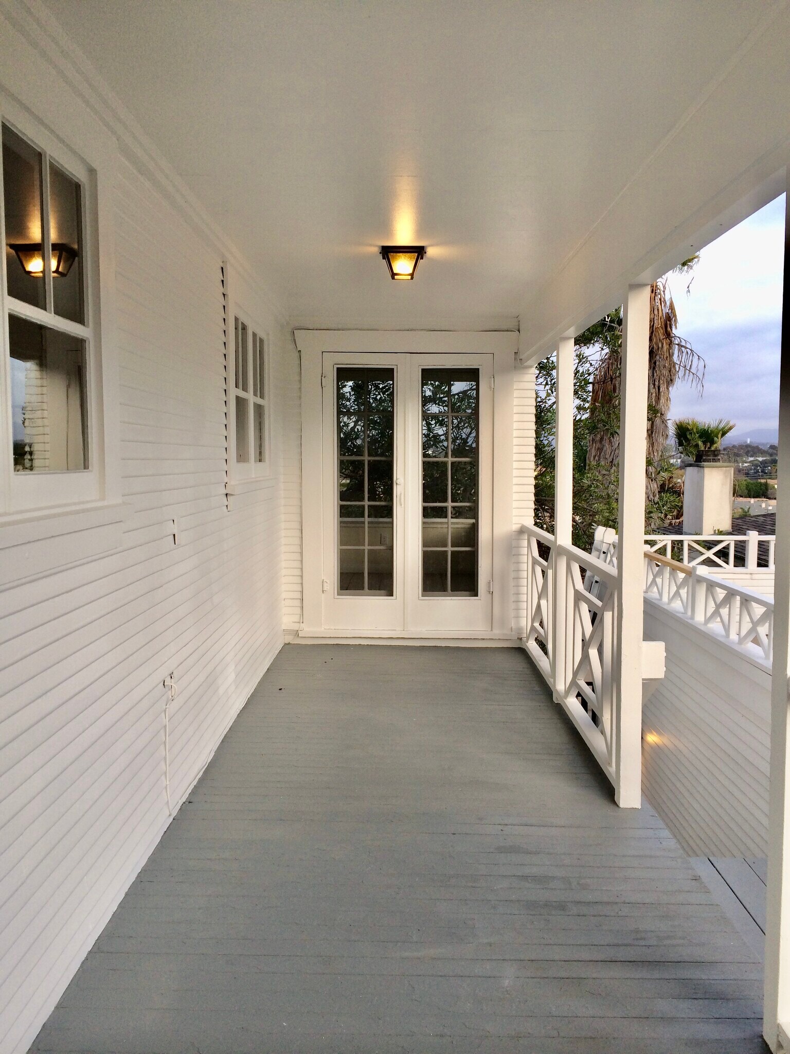 Entrance to garden room. - 3177 A St