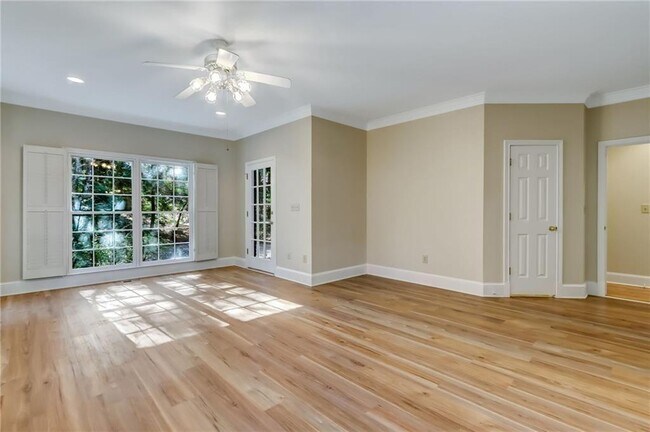 Building Photo - 344 Lost Creek Dr NW