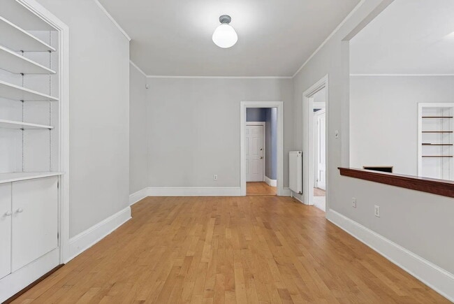 Building Photo - Beautiful First-Floor Condo in Portland’s West End