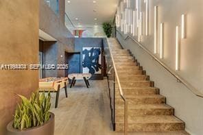 Building Photo - 650 NE 32nd St