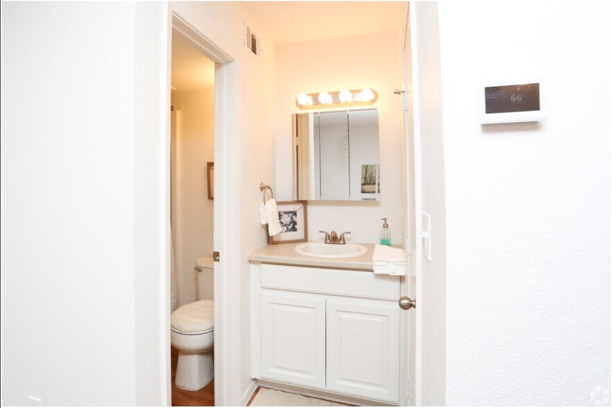 Building Photo - 7401 N Lamar Blvd