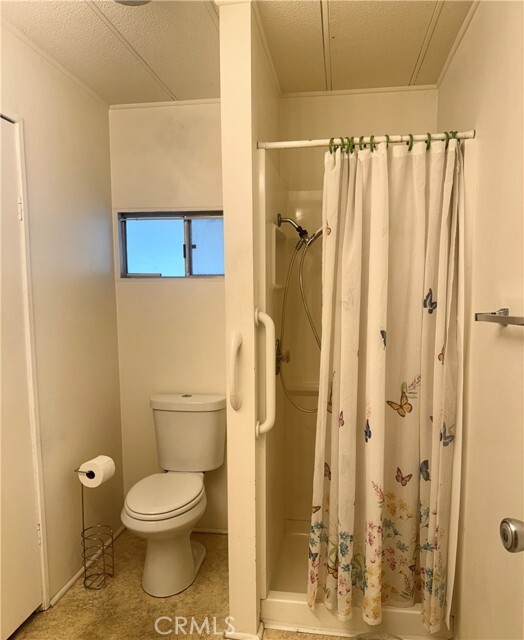 Building Photo - 2851 Rolling Hills Dr