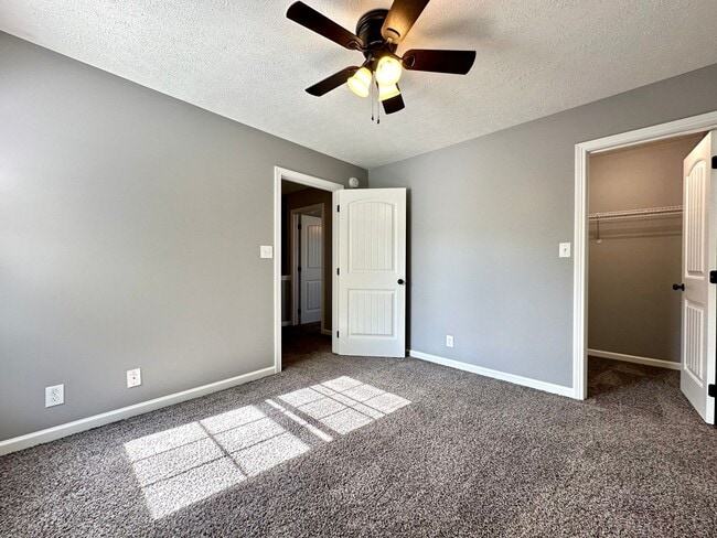 Building Photo - 3472 Fox Meadow Way