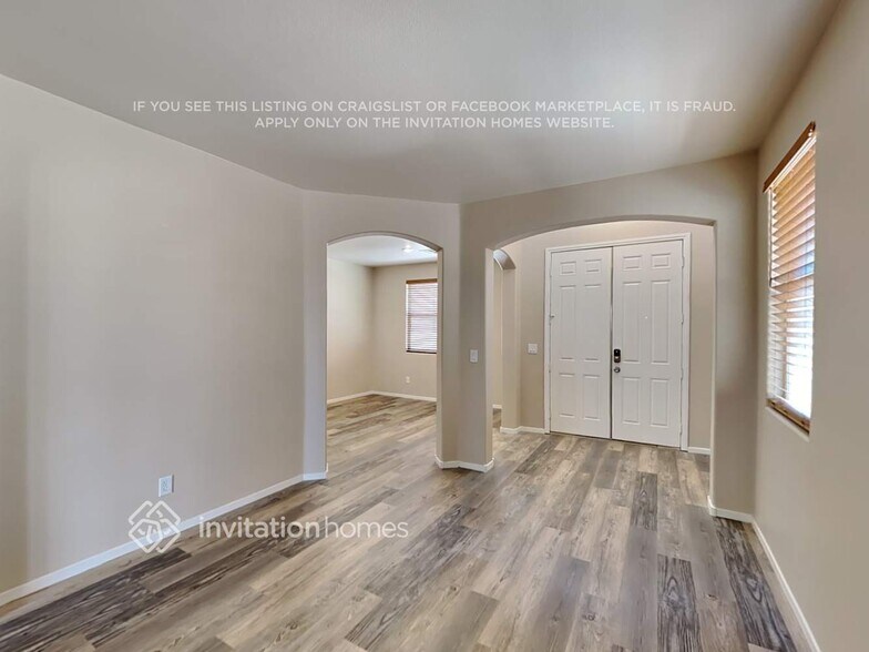 Building Photo - 6230 Ruby Kinglet St