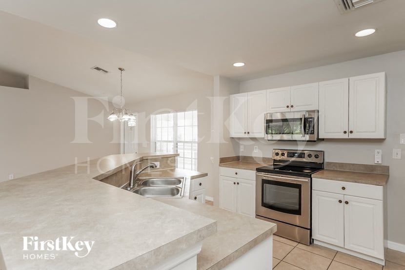 Building Photo - 2908 51st St SW