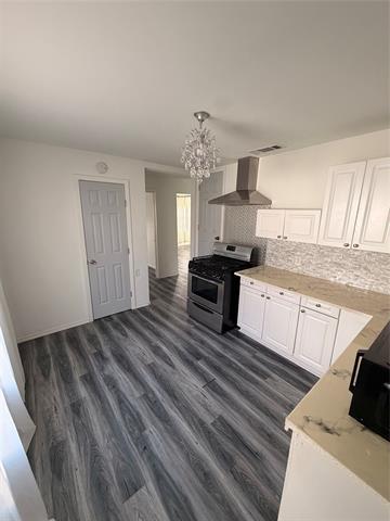 Building Photo - 3325 Brantley St