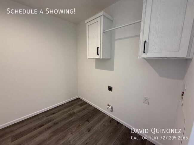 Building Photo - 6271 Roosevelt-